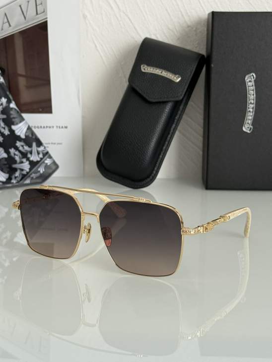 Picture of Chrome Hearts Sunglasses _SKUfw73375650fw